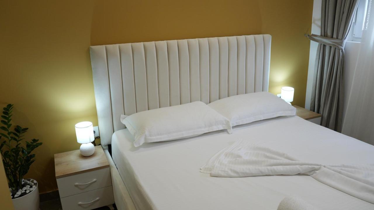 Hotel Luris 格勒姆 外观 照片