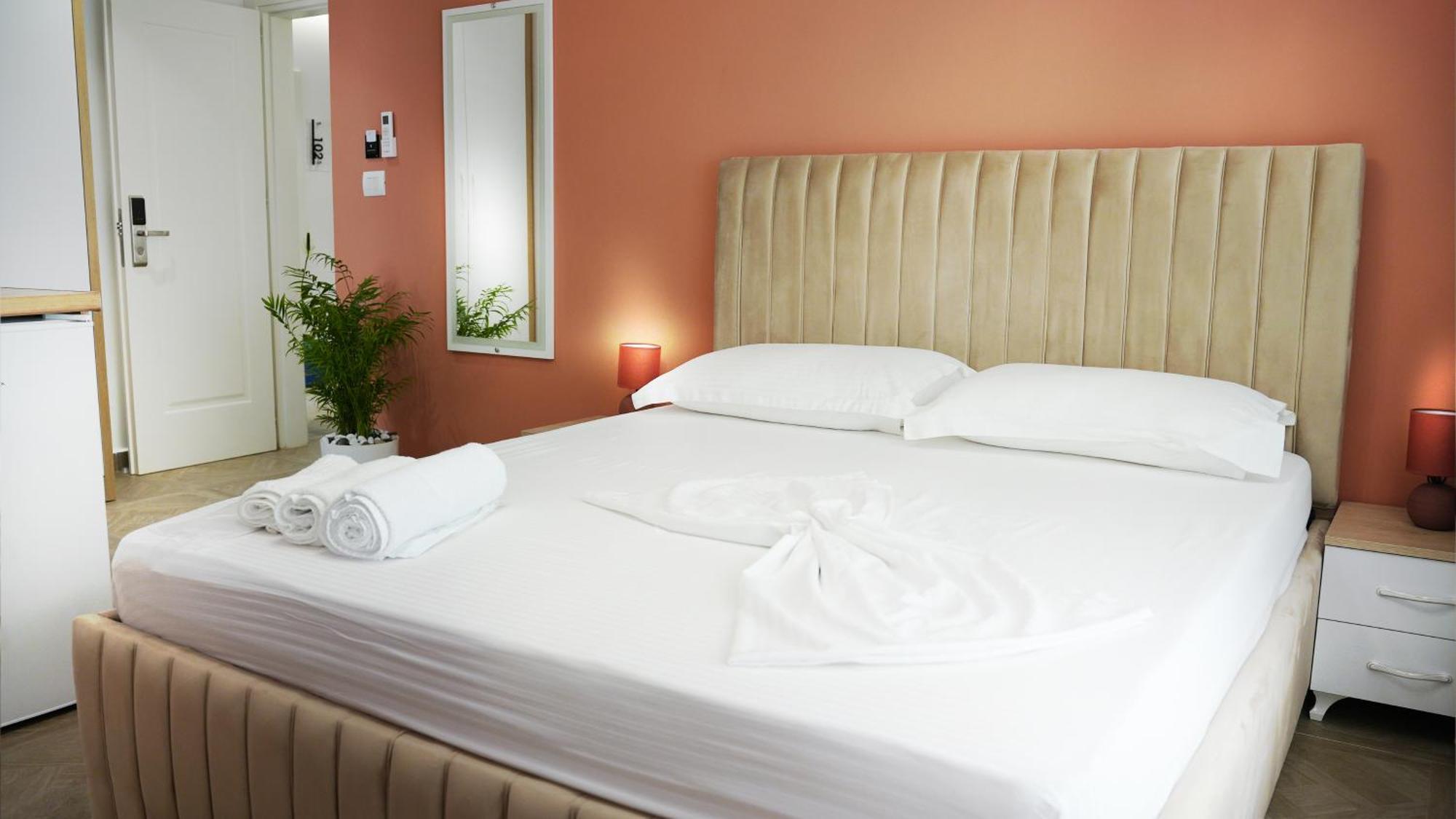 Hotel Luris 格勒姆 外观 照片