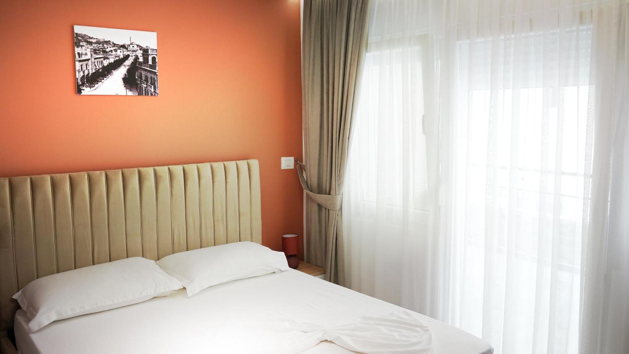 Hotel Luris 格勒姆 外观 照片